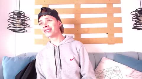 JACK  online show from February 2, 12:46 pm