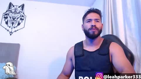 Snapshot of jack_master_muscle chatting on October 24, 3:41 am jack and leah online show from October 24, 3:41 am