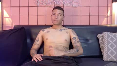 jack_torress online show from May 21, 3:05 pm