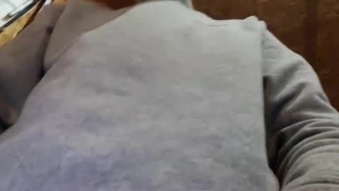 Snapshot of jackboys16 chatting on October 20, 3:10 am Dess online show from October 20, 3:10 am