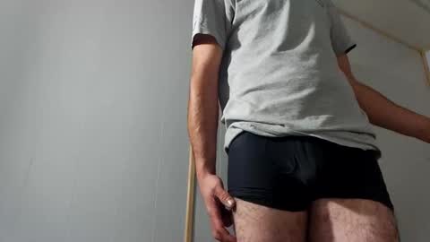 Snapshot of jackboys16 chatting on December 4, 3:15 am Dess online show from December 4, 3:15 am