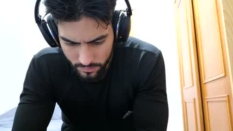 Snapshot of jackecuador chatting on December 14, 3:51 am Jack online show from December 14, 3:51 am