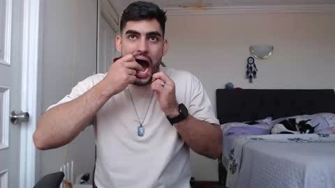 Snapshot of jackecuador chatting on October 22, 4:43 pm Jack online show from October 22, 4:43 pm