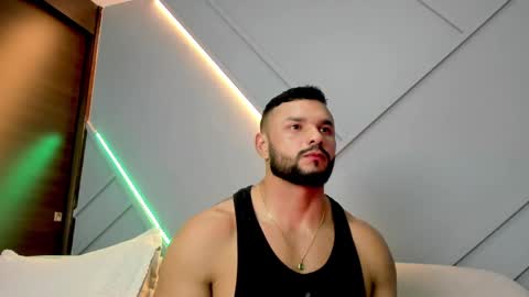 Jackson Wayne online show from March 2, 12:42 am