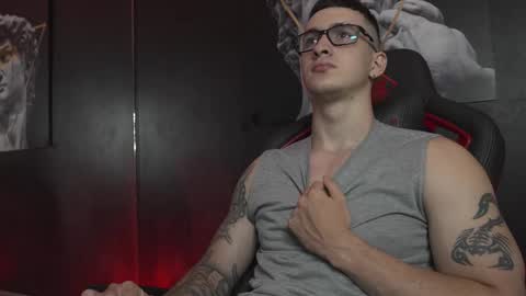 Jackson Olsen online show from November 12, 9:41 pm