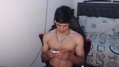 Jacobbakerr online show from April 9, 6:19 am