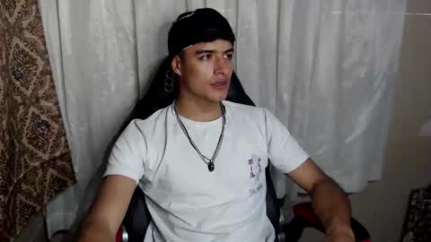 Jacobbakerr online show from November 16, 4:31 pm