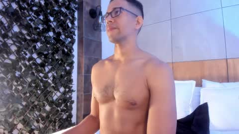 jacobdraven online show from June 1, 2:12 am
