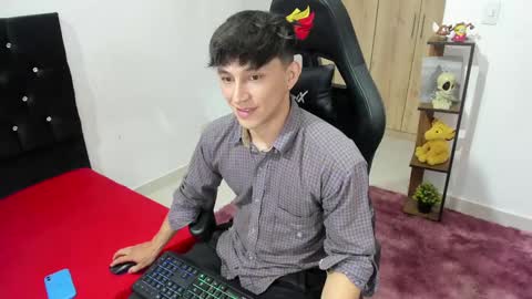 jacobo online show from December 3, 3:44 pm