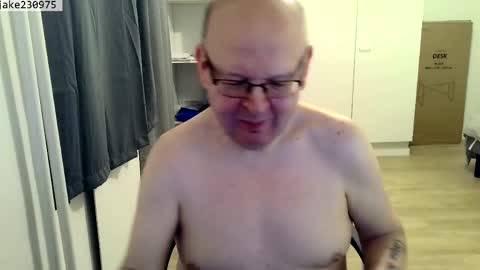 Jake2309 online show from March 16, 7:51 pm