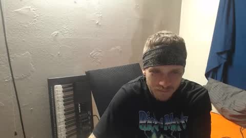 showingitoff online show from October 10, 3:44 am