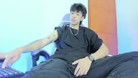 jake online show from April 2, 3:37 am