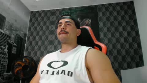 JakeSkye online show from March 4, 4:20 pm