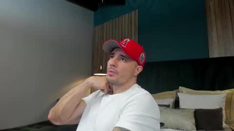 jakestone_1 online show from November 27, 1:20 am