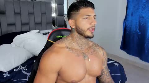 my name is sebas If you come here dont hesitate to say hello Im a guy who really likes having conversations and having hot online show from February 21, 1:22 am