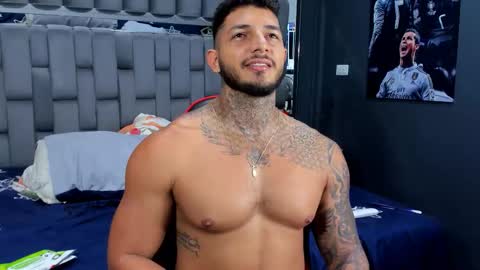 my name is sebas If you come here dont hesitate to say hello Im a guy who really likes having conversations and having hot online show from January 8, 2:00 pm