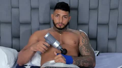 my name is sebas If you come here dont hesitate to say hello Im a guy who really likes having conversations and having hot online show from February 28, 1:37 am