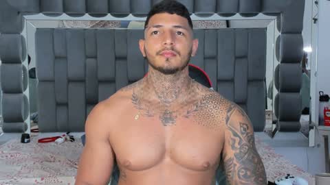 my name is sebas If you come here dont hesitate to say hello Im a guy who really likes having conversations and having hot online show from December 11, 1:07 am