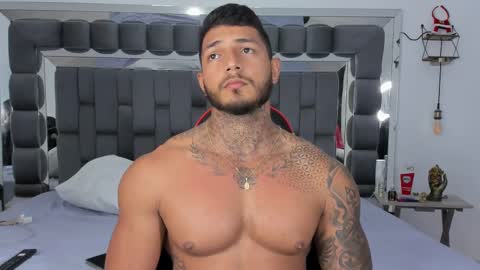 my name is sebas If you come here dont hesitate to say hello Im a guy who really likes having conversations and having hot online show from February 25, 12:36 am