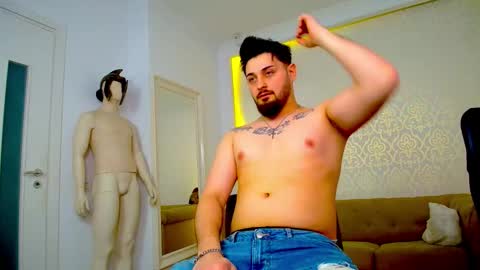 JalenPenn online show from March 14, 5:58 am