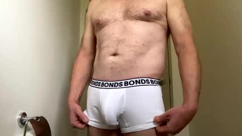 Snapshot of james3080 chatting on October 20, 2:59 am James online show from October 20, 2:59 am