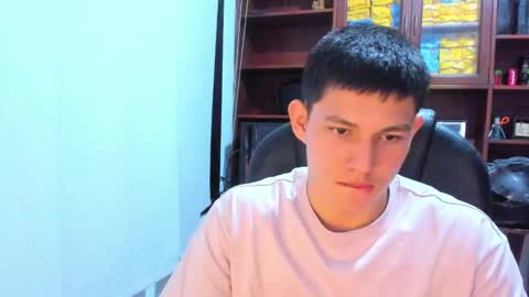 james_cr online show from February 28, 1:05 am