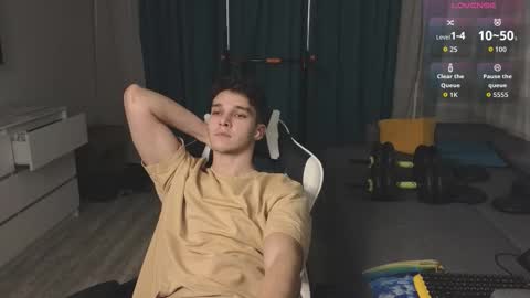 James online show from November 25, 10:45 pm