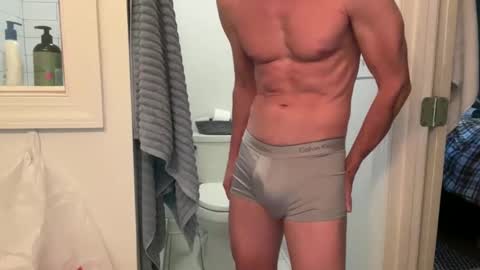 James likes you online show from December 19, 2:56 am