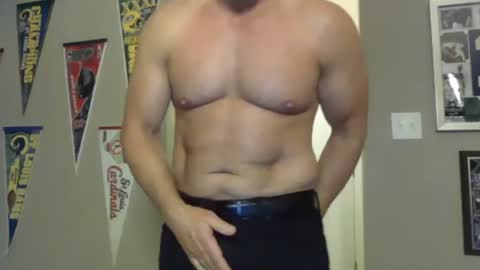 jamesmckendree online show from May 19, 3:24 am