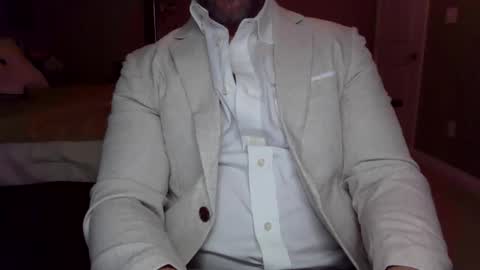 jamesmckendree online show from April 15, 9:59 pm