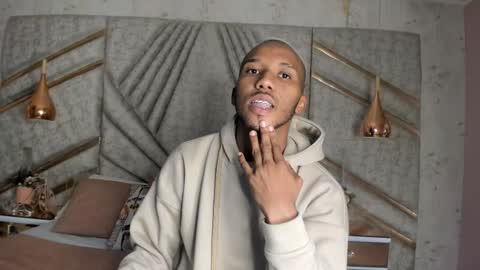 James  online show from February 12, 12:22 pm