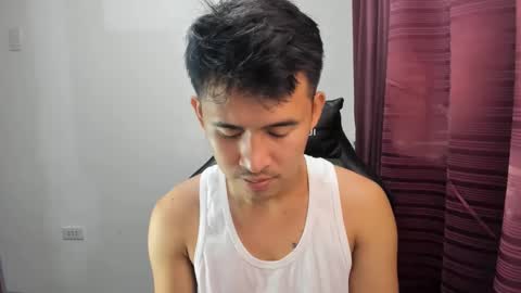 jamesthebigcockxxx online show from January 23, 10:01 am