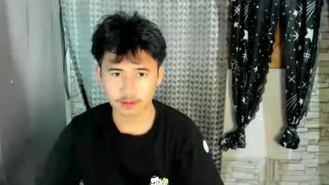 jamesthebigcockxxx online show from May 28, 8:45 am