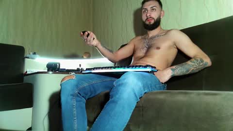 Robbie online show from February 23, 3:18 am