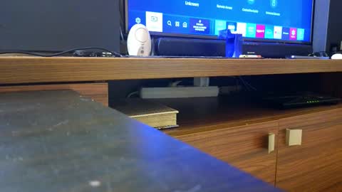 Robbie online show from October 16, 8:22 am