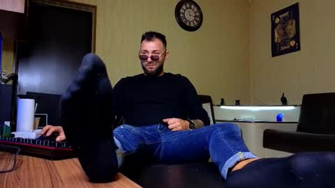 Robbie online show from October 14, 8:21 am