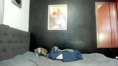    online show from September 20, 8:31 pm