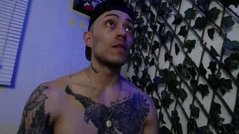 JKing  online show from December 15, 10:48 pm