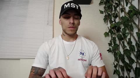 JKing  online show from January 18, 12:17 am