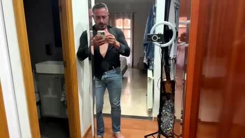 javiercerrob online show from February 15, 4:59 pm