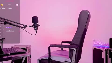 Jax Luna online show from December 6, 6:04 am