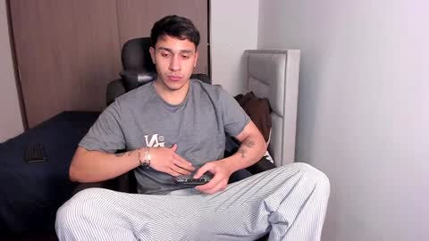 Jay marcos online show from December 26, 2:01 am