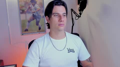 Jay Alvarrez online show from October 26, 10:12 pm