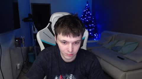 Jayce online show from January 7, 11:45 pm