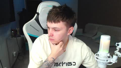 Jayce online show from December 20, 2:19 am