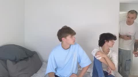 THE HOUSE online show from February 2, 12:57 pm