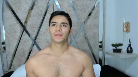 jayd_muscle online show from December 5, 5:03 am
