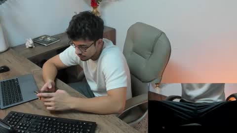 Jay online show from February 10, 6:45 pm