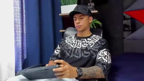 jaze_bradley online show from November 22, 5:12 pm