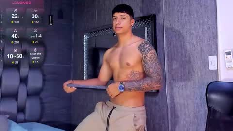 jaze_bradley online show from October 20, 11:25 am